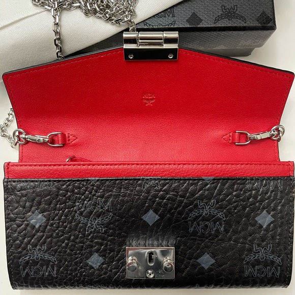 MCM Wallet on a Chain - Picture 2 of 4